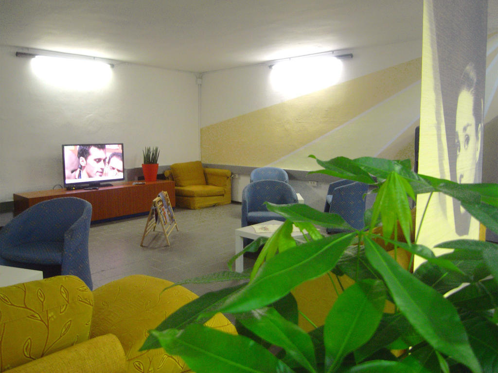 Hostel Colours Milan Luaran gambar